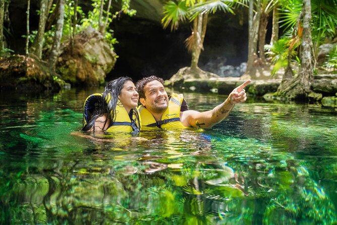 2-Day Combo: Isla Mujeres Sailing And Tulum Mayan Ruins - Isla Mujeres and the calm water of Playa Norte
