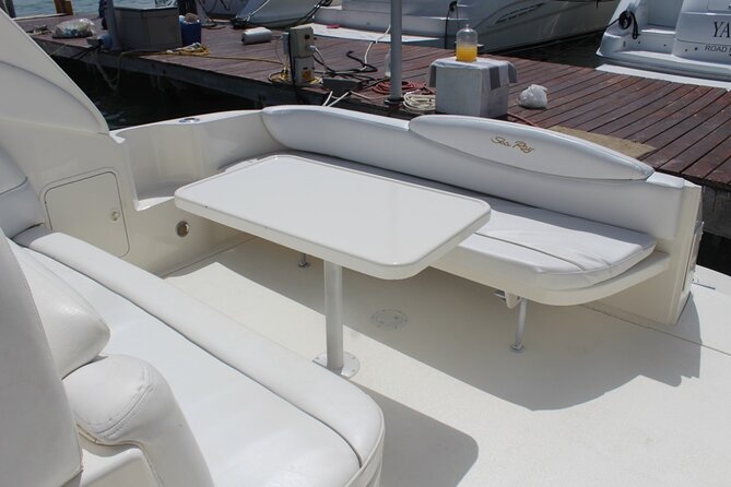 2-hour Private Sunset Cruise on a luxury yacht in Cancun Bay 25P18 - Price and value for a group of five
