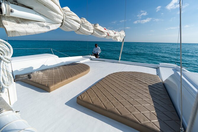 2 in 1 Catamaran to Isla Mujeres Tour from Cancun with Open Bar - Your short stop in Isla Mujeres