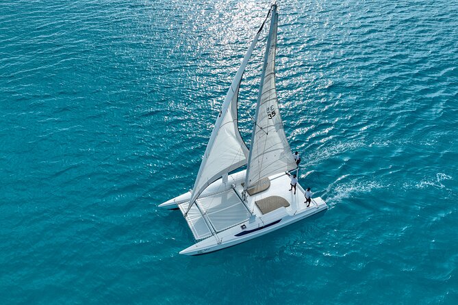 2 in 1 Catamaran to Isla Mujeres Tour from Cancun with Open Bar - The real cost: $50 is only the starting figure