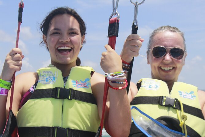 2 in 1 Parasailing and Jet Sky Tour in Cancun - Two Cancun thrills at Playa Tortugas