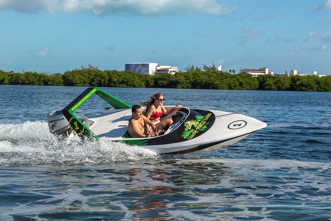3 in 1 Jungle Speedboat and Snorkeling in Cancun - Driving the boats across Cancun Bay