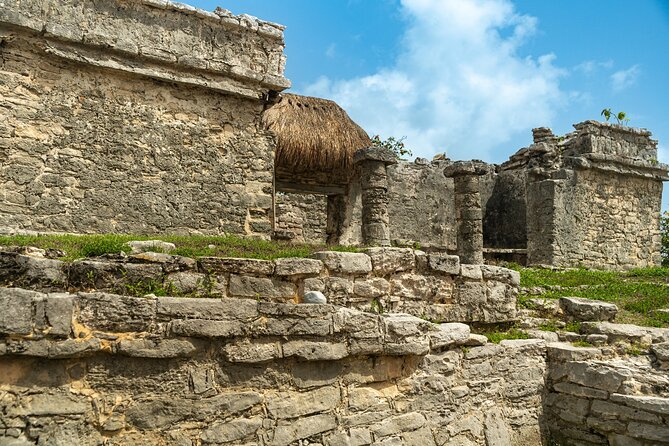 4x1: Coba, Cenote, Tulum and Playa del Carmen Tour from Cancun - Buffet lunch and the long wait for food