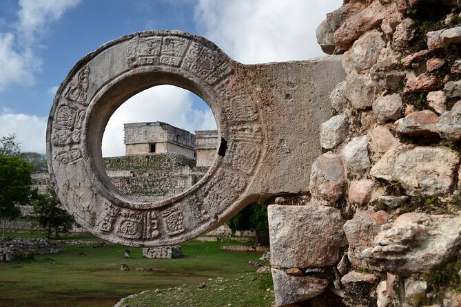 4x1 Tulum, Coba, Cenote & Playa del Carmen from Cancun - Tulum: sea cliffs, stone temples, and serious sun