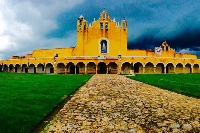 5 Days Mayan Heritage History Tour - Day 3: Palenque and the colonial walls of Campeche