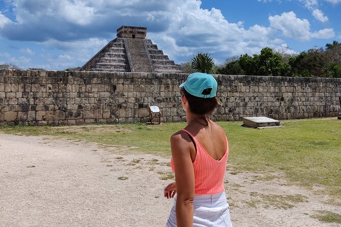5x1: Chichen Itza + Suytun & Ikkil Cenote + Buffet + Valladolid - A full Yucatan day for $67.70
