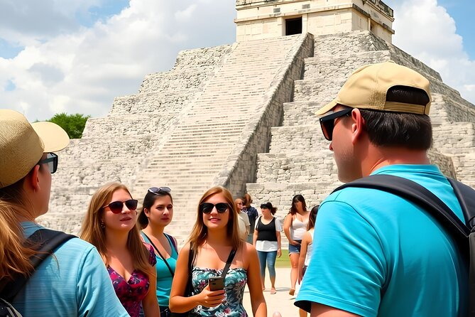 5x1: Chichen Itza + Suytun & Ikkil Cenote + Buffet + Valladolid - Chichen Itza in the morning heat