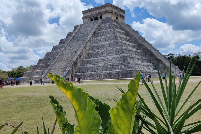 5x1: Chichen Itza + Suytun & Ikkil Cenote + Buffet + Valladolid - Pickup from Cancun, Playa del Carmen, and Tulum