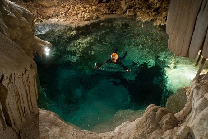 A secret river adventures tour. Explore the nature wonders of the Riviera Maya - Getting ready at the reserve