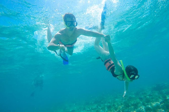 Afternoon Half-Day Catmaran Sailing and Snorkel Adventure - The crew makes the biggest difference