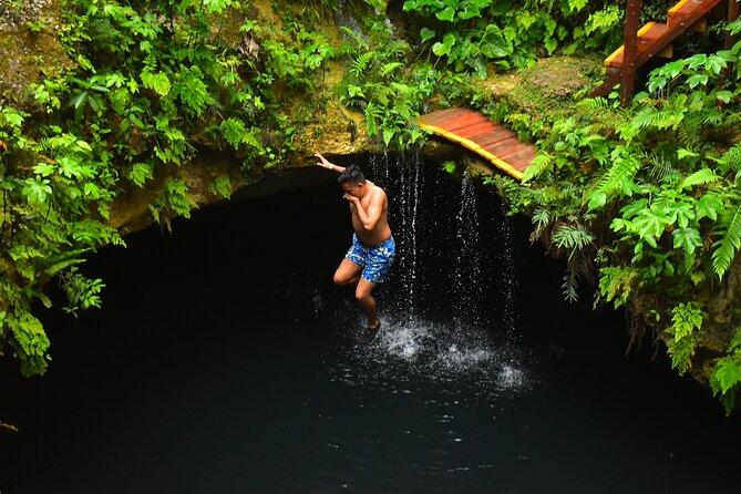 Amazing adventure in 3 cenotes with transportation - Three cenotes on the Puerto Morelos route