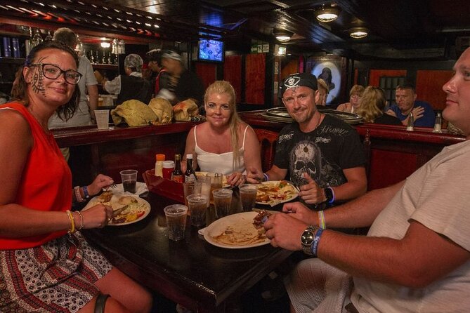 Amazing pirate dinner in Cancun, you must be here! - Timing, weather, and what to wear