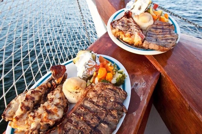 Amazing Romantic Dinner on a Spanish Galeon with Saxophone Music - Saxophone, dancing, and the romantic program