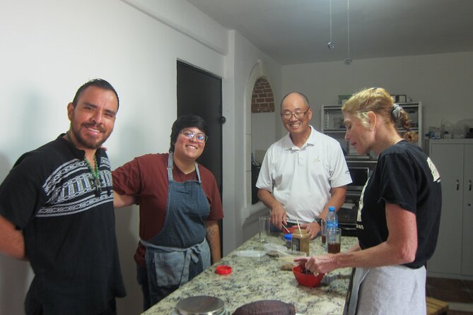 Artisanal Chocolate Bean to Bar Workshop in Cancún - Tempering and molding your own bars