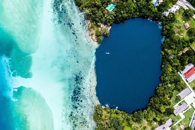 Bacalar Lagoon All Inclusive with Transportation Breakfast and Lunch - One hour of kayaking at Sujuy-Ha