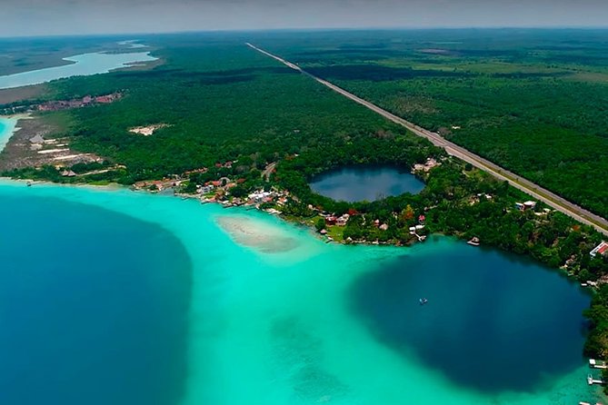Bacalar Tour From Cancun & Playa del Carmen - San Felipe Fort and the pirate-era story