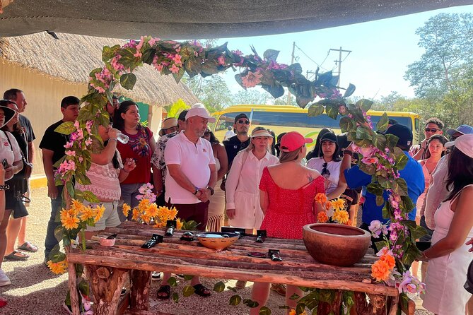 Best Chichén Itzá Tour with Cenote Swim day & Valladolid Visit - The real length of the day
