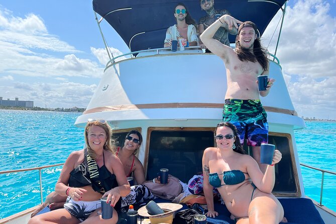 Boating Experience in Cancun Bay. All inclusive. - Starting at Pescador on Kukulcan Boulevard