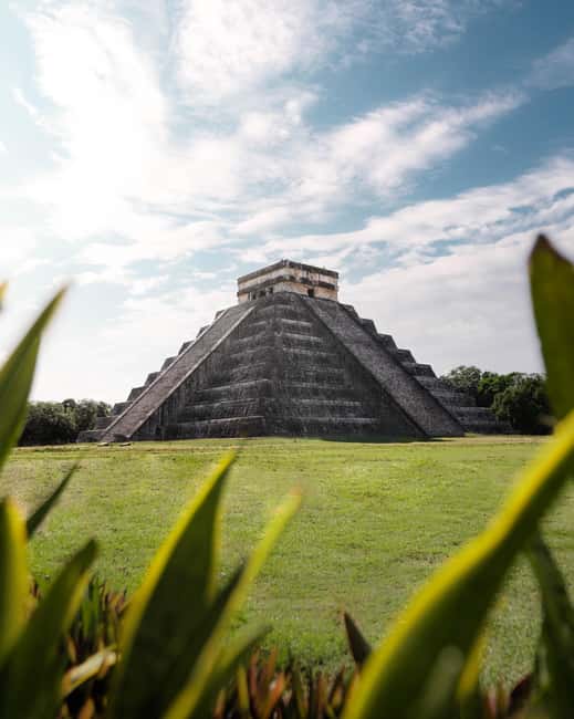 Cancun: access to Chichen Itza, Ek Balam, a Cenote, and Lunch - Chichen Itza and the Pyramid of Kukulcan
