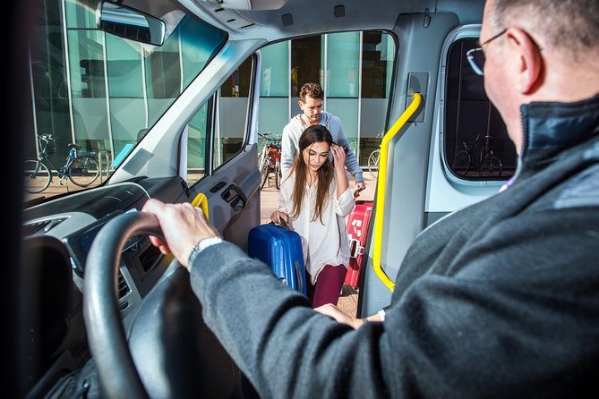 Cancun Airport Departure transfer from Hotel Zone, Puerto Juarez, Puerto Morelos - The reliability question you should take seriously