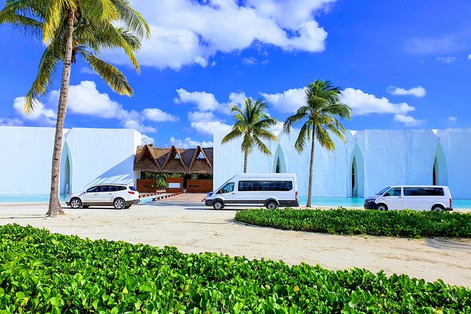 Cancun Airport Private Transfer to Playa del Carmen (Round Trip) - The driver is part of the welcome