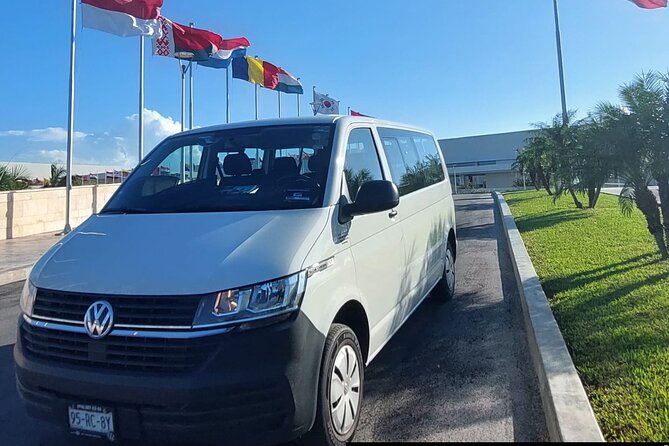 Cancun Airport to Tulum Roundtrip Private Transfer - Drivers, communication, and the human side of the ride