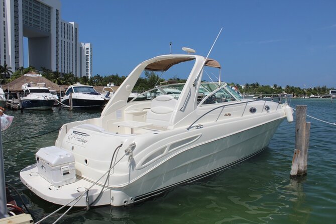 Cancun Bay Private 2-Hour on a Luxury Yacht - The ride is about atmosphere, not activities