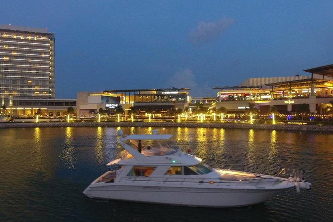 Cancun Boat Tour to Isla Mujeres on Luxury Yacht with Chef -SR55C - A six-hour yacht day from Puerto Juarez
