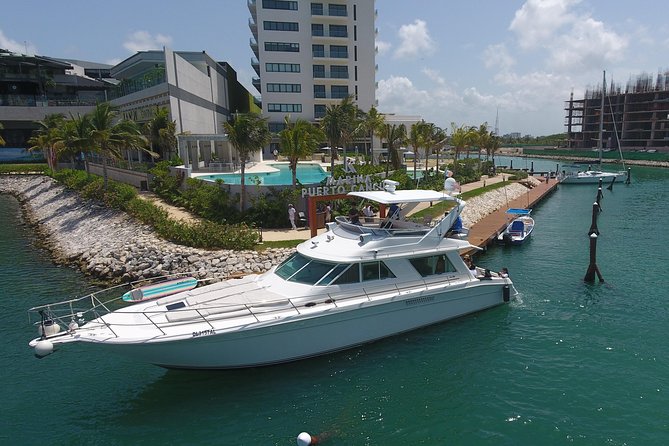 Cancun Boat Tour to Isla Mujeres on Luxury Yacht with Chef -SR55C - Snorkeling equipment, swimming, and water conditions