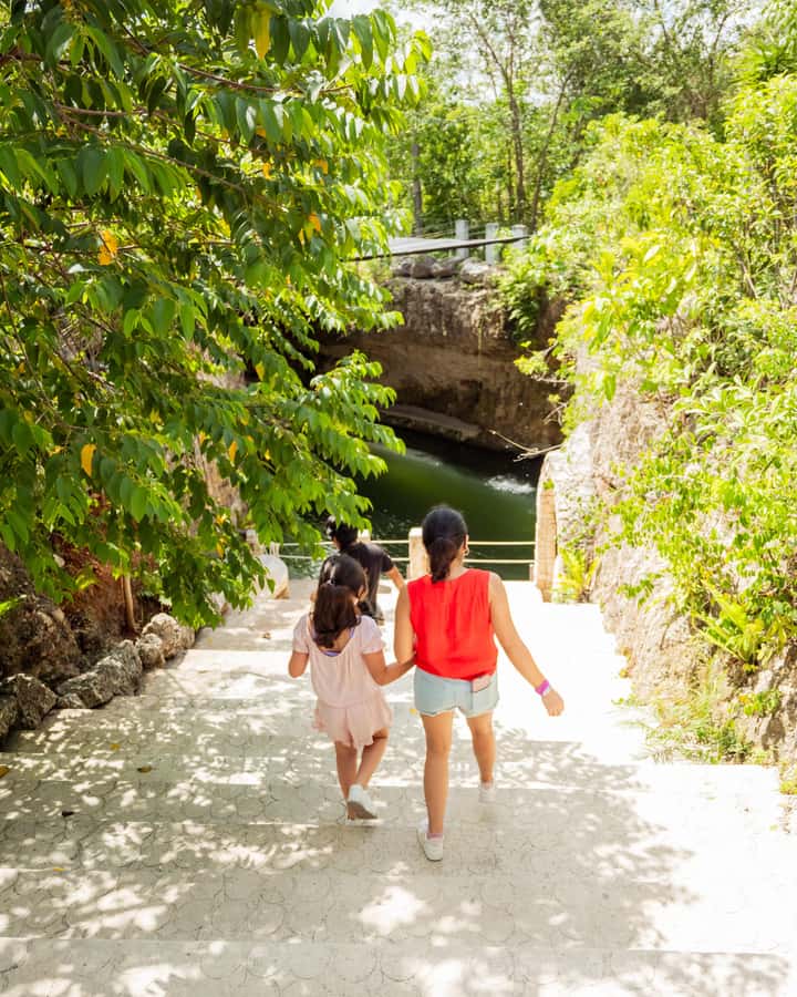 Cancun: Cenotes El Retoño entrance with transportation, lunch, and guided tour. - What to bring, and what to leave behind