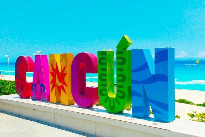 Cancun City Tour by Downtown and Turistic Hightlights on Open Bus - Plaza La Fiesta and the Tequila Museum