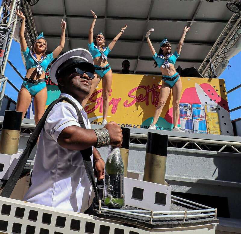 Cancún: Coco Bongo Beach Party Experience - Handling the Entrance Without Stress