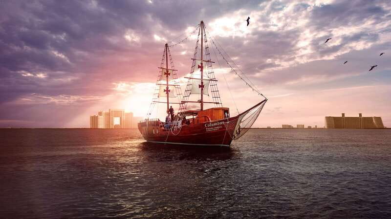 Cancun: Columbus The Romantic Dinner Cruise - The 2.5-hour cruise around Nichupté Lagoon
