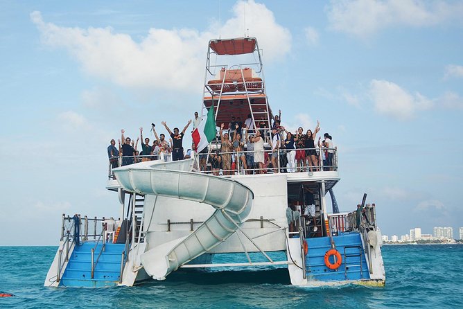Cancun Dancer Cruise to Isla Mujeres with Snorkeling and Lunch - El Meco reef, the day’s main water stop
