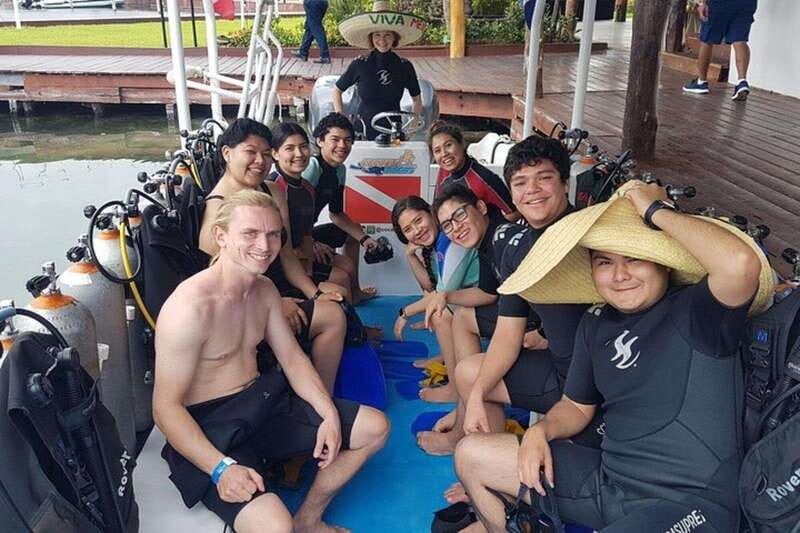 Cancun: Dive Underwater Museum & Manchones Reef - A simple plan for the morning
