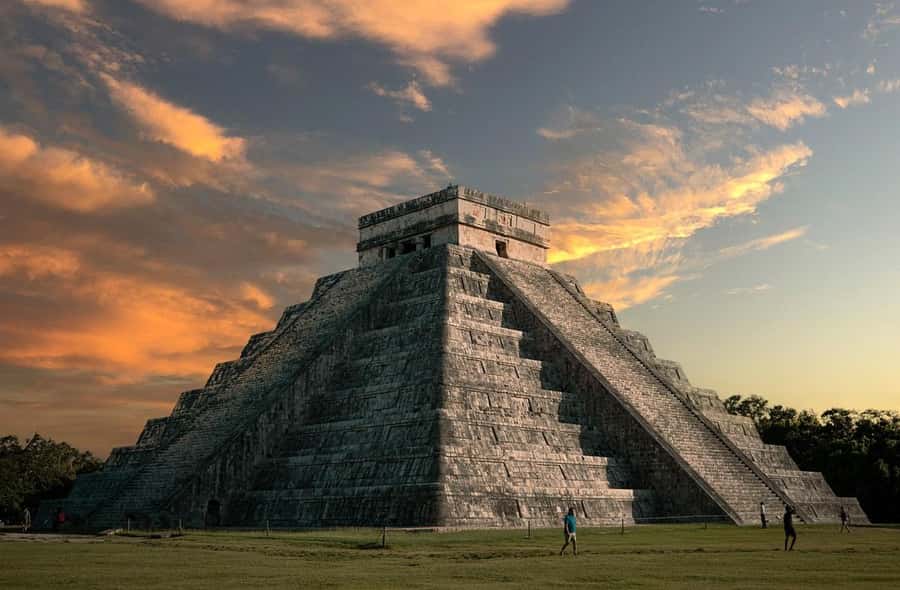 Cancun: Exclusive sunrise at Chichen Itza, expert tour guide - Key points at a glance