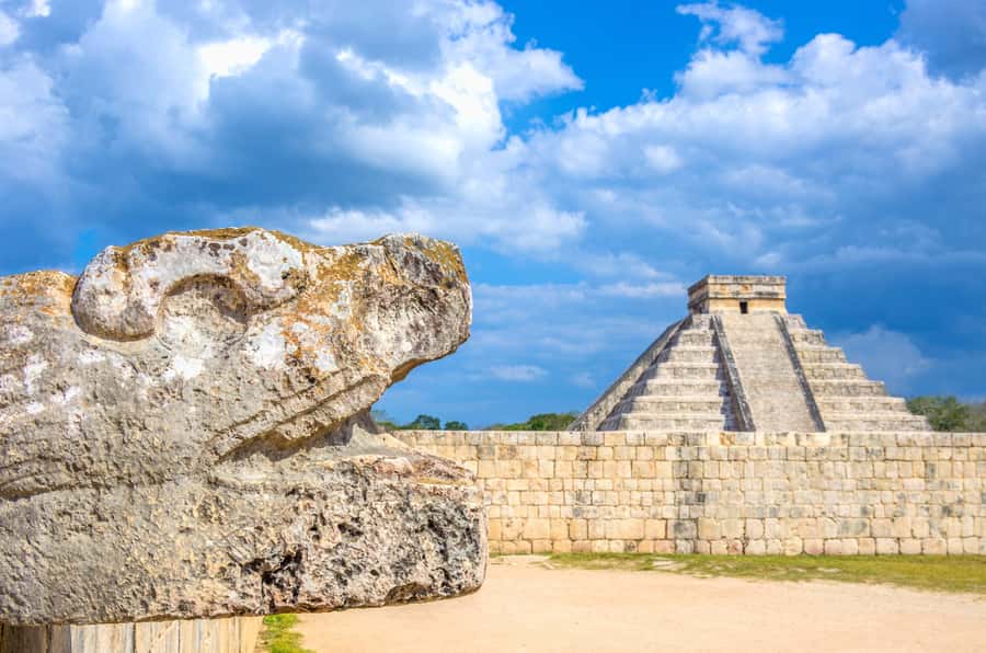 Cancun: Exclusive sunrise at Chichen Itza, expert tour guide - Why the sunrise timing matters at Chichén Itzá