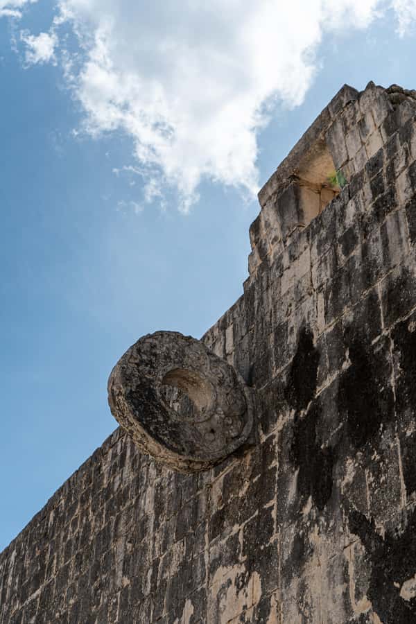 Cancun: Exclusive sunrise at Chichen Itza, expert tour guide - Buffet lunch and the food decision