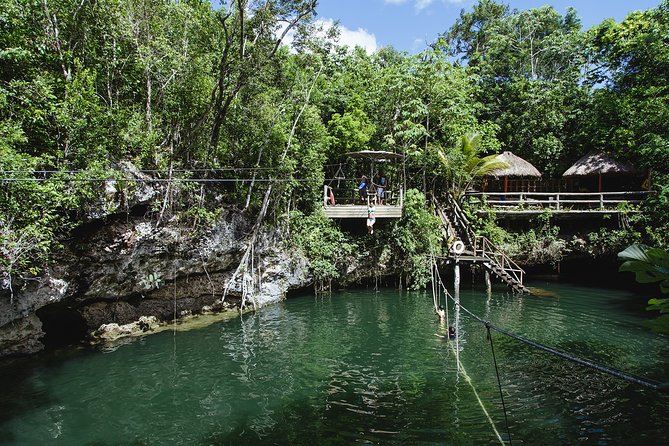 Cancun Extreme Zipline Canopy Tour - Food, lockers, towels, and photographs