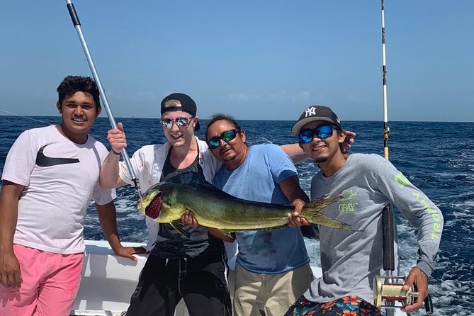 Cancun fishing charter if you don't fish you don't pay 46ft yacht 12pax 25P14 - Sea views for the nonfishing members