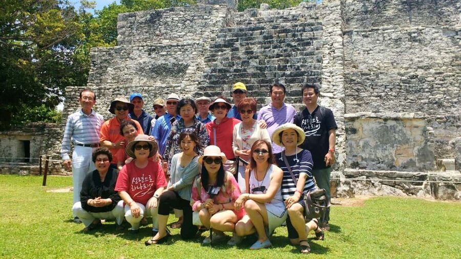Cancun: Guided City Tour with Shopping by Double Decker Bus - Seeing the Hotel Zone from a panoramic bus