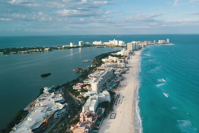 Cancun Guided Sightseeing SkyWheel, Letters and Shopping - A short stop at Playa Delfines