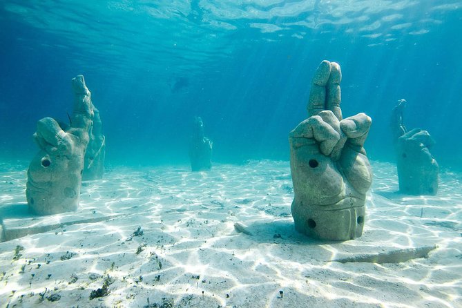 Cancun Half-Day Sailing Catamaran Cruise to Isla Mujeres - Isla Mujeres with only a short window