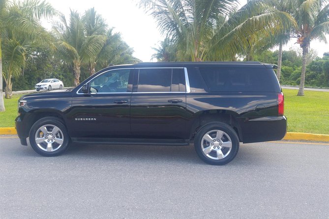 Cancun Hotel-Airport Private Deluxe SUV - Who may prefer another option