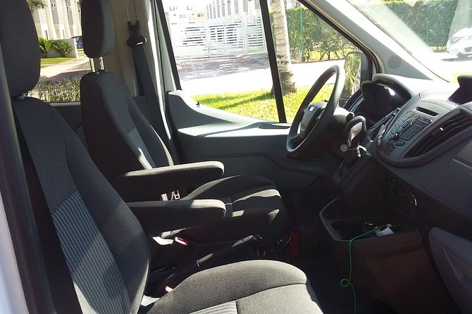 Cancun Hotel Zone Private Airport Transfer - One Way/Round Trip - One-Way or Round Trip?