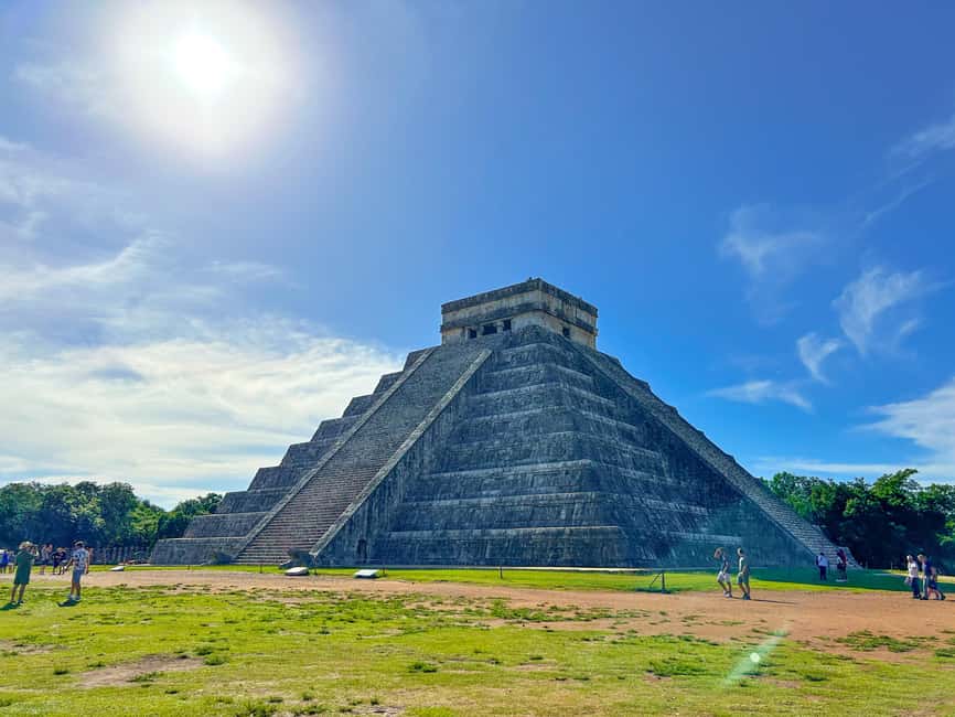 Cancun in its entirety: Chichen Itza ruins, cenote, and Valladolid - Why this route works as a Yucatan day trip