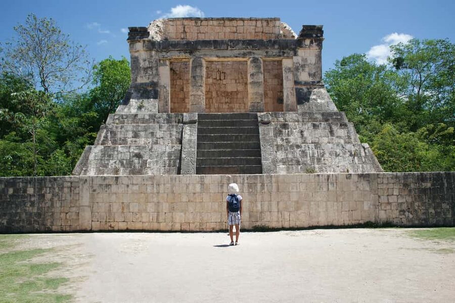 Cancun in its entirety: Chichen Itza ruins, cenote, and Valladolid - Seeing Chichen Itza in 2.5 hours