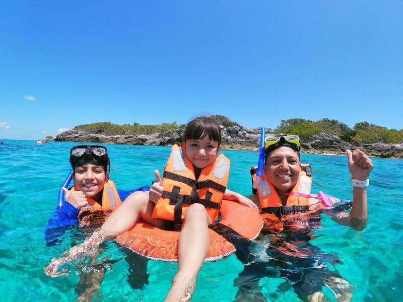 Cancun: Isla Mujeres Catamaran Tour with Open Bar of Drinks - Is the $35 price good value?