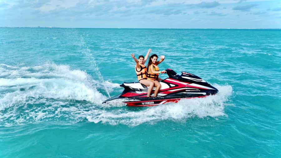 Cancun: Jet Ski Rental in Ocean Side - Riding Cancun’s Caribbean Sea instead of the lagoon