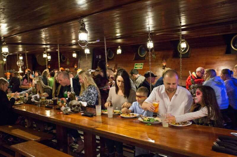 Cancún: Jolly Roger Pirate Dinner Cruise 2025 - Fireworks, dancing, and the final party
